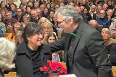 251214-11-Adventskonzert-1000-Sterne